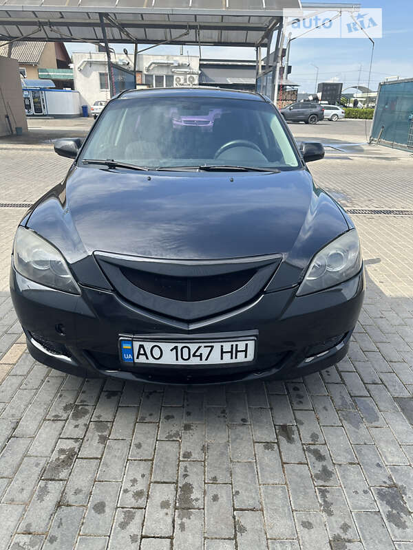 2004 mazda 3