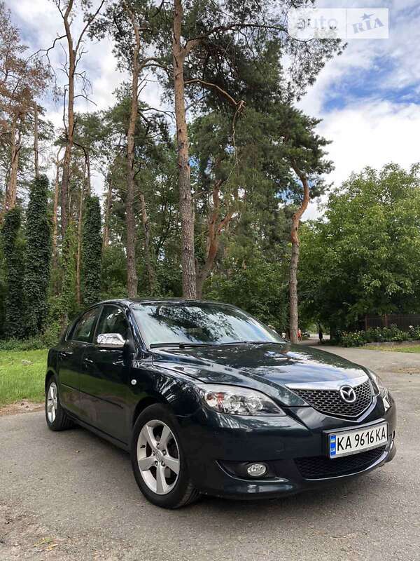 2004 mazda 3
