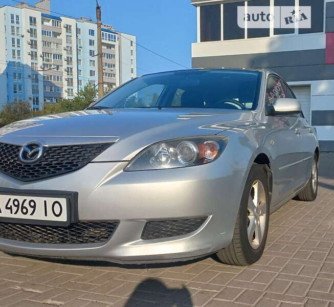 2004 mazda 3