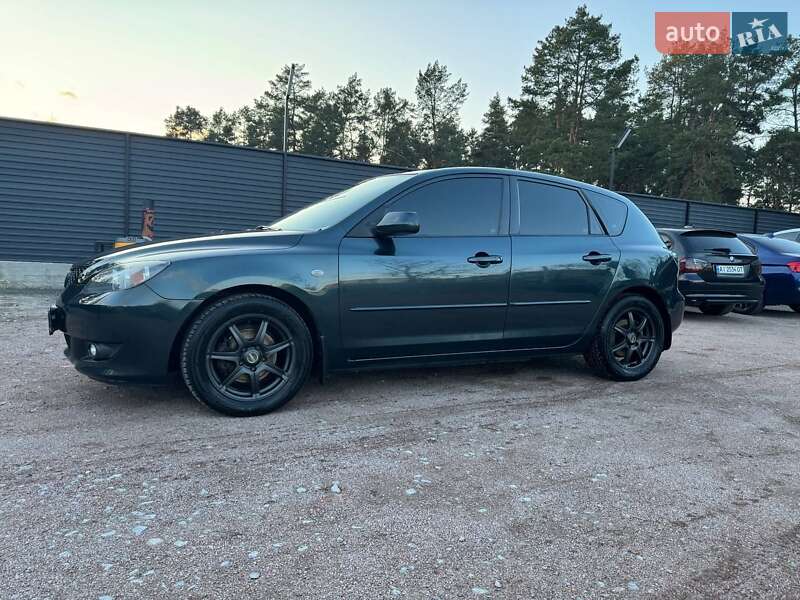 2005 mazda 3