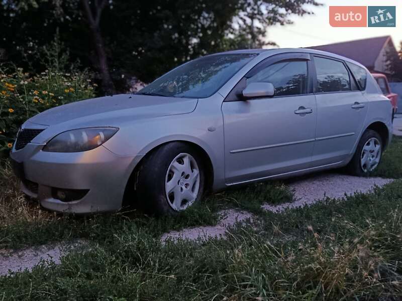 2005 mazda 3