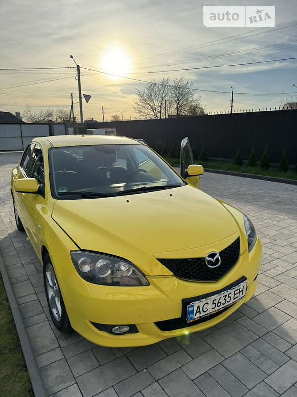2005 mazda 3