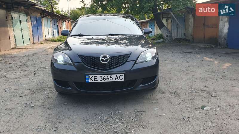 2005 mazda 3