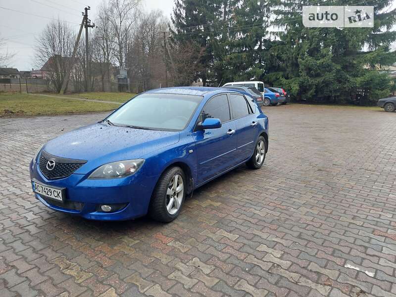 2004 mazda 3