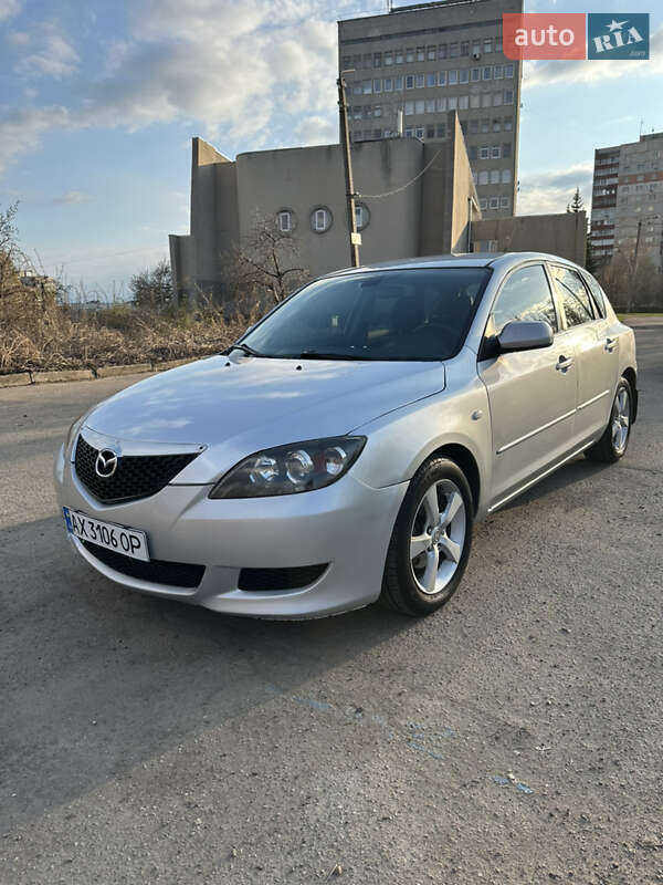 2004 mazda 3
