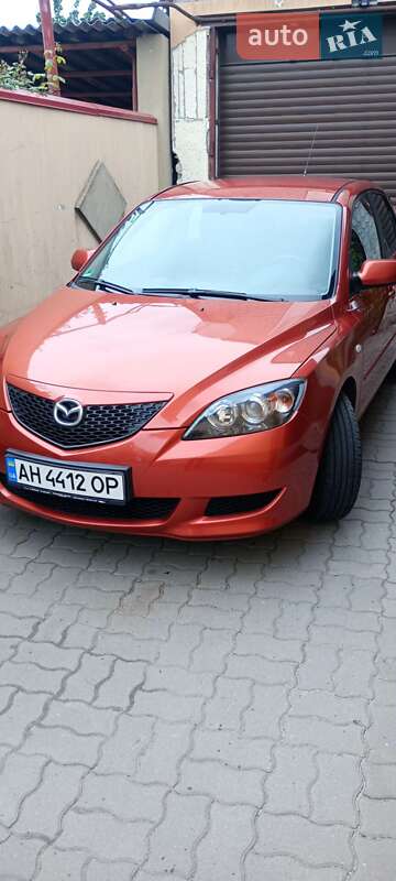2004 mazda 3