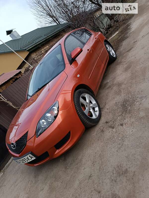 2004 mazda 3