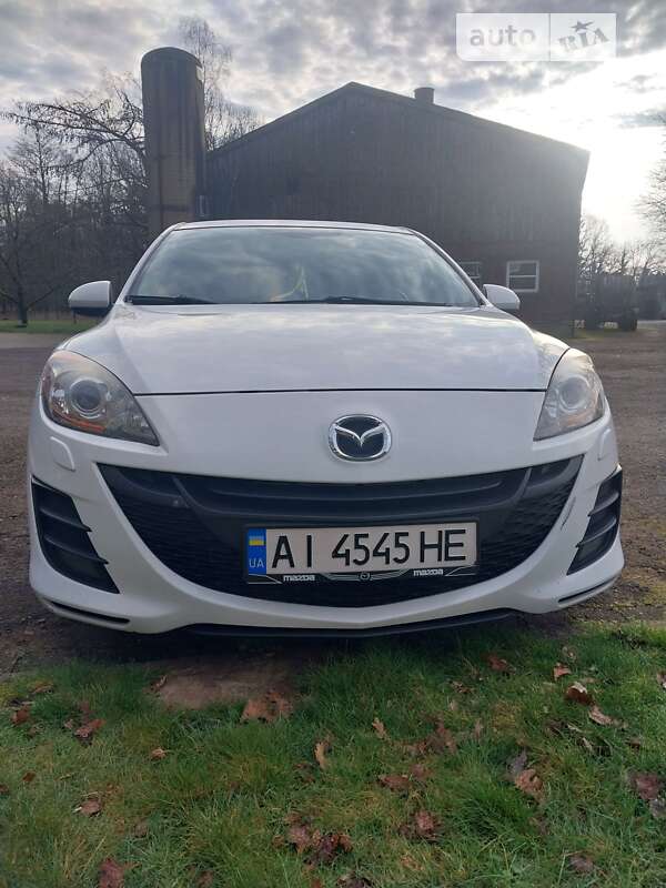 2011 mazda 3