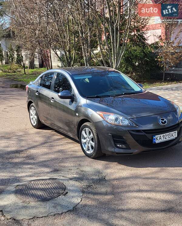 2011 mazda 3