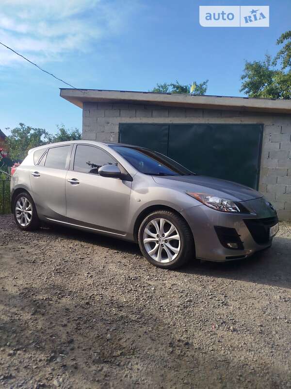 2010 mazda 3
