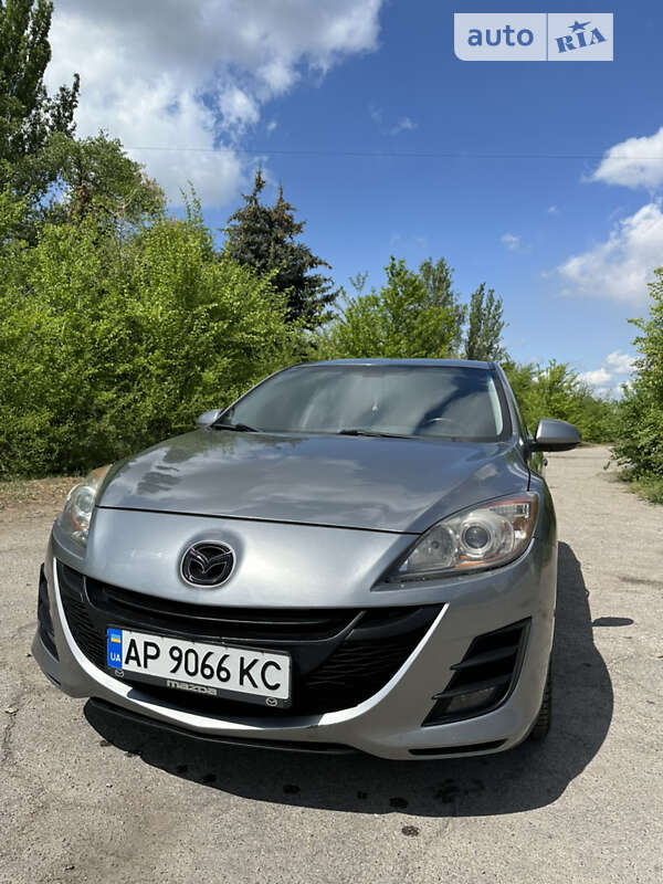 2010 mazda 3