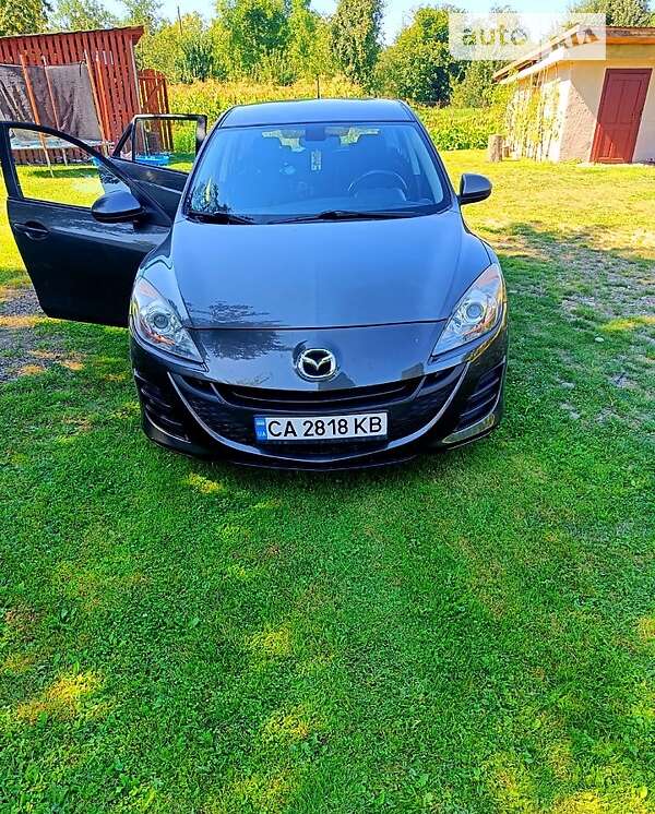 2011 mazda 3
