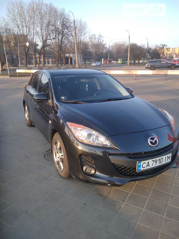 2011 mazda 3