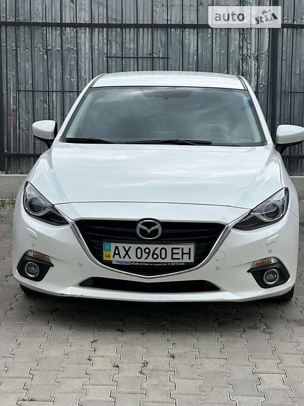 2015 mazda 3