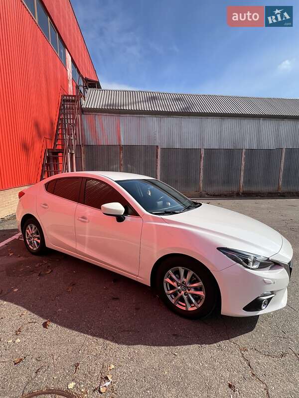 2015 mazda 3