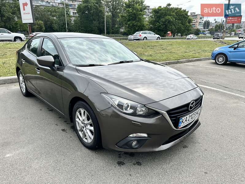 2015 mazda 3