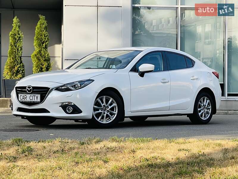 2015 mazda 3