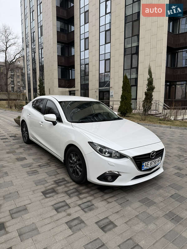 2016 mazda 3