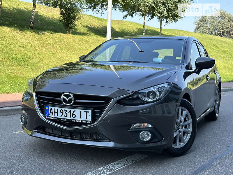2016 mazda 3