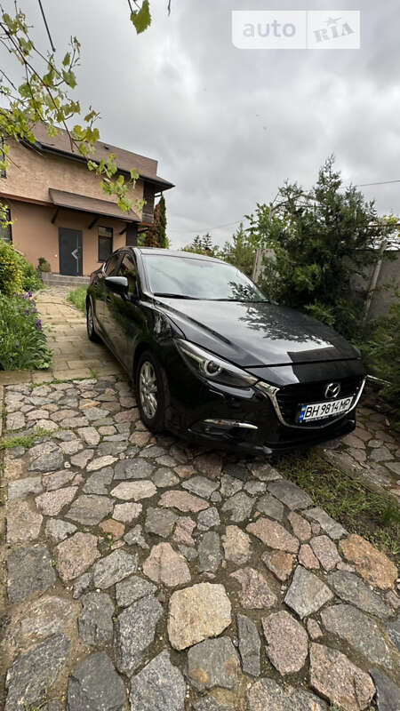 2018 mazda 3