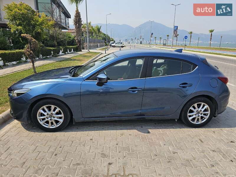 2018 mazda 3