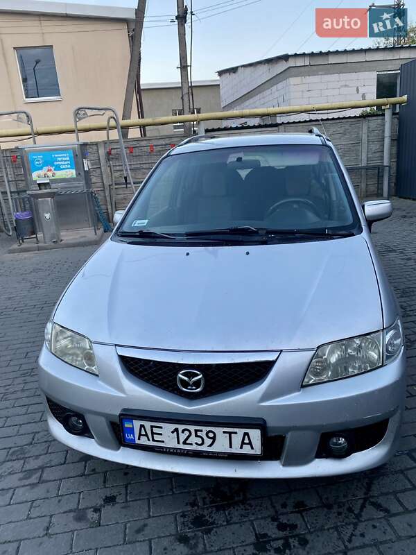 2004 mazda premacy