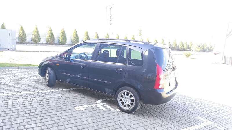 2004 mazda premacy