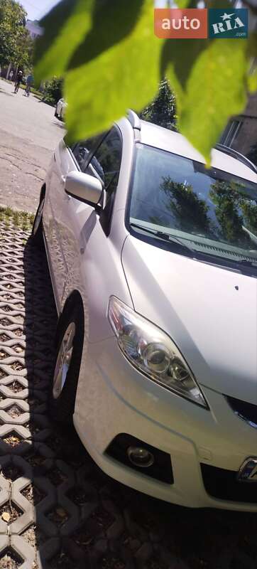 2009 mazda 5
