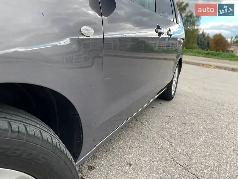 2009 mazda 5