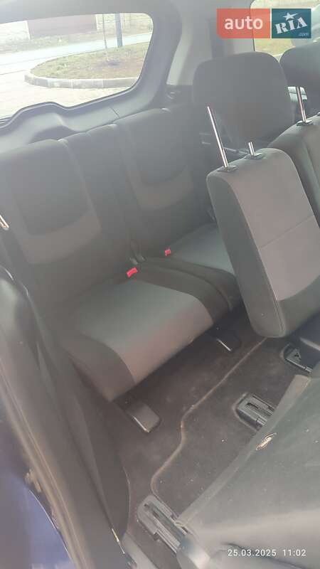 2006 mazda 5