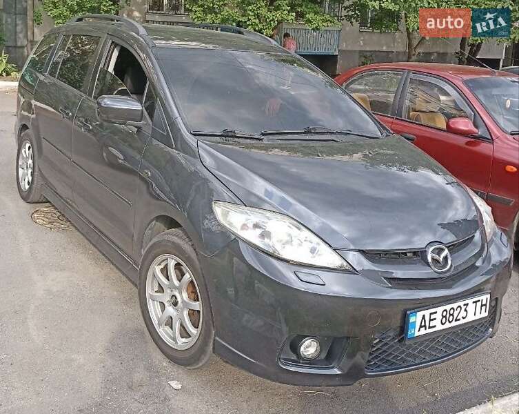 2005 mazda 5