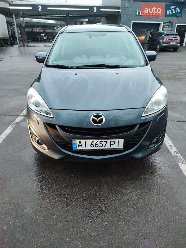 2011 mazda 5