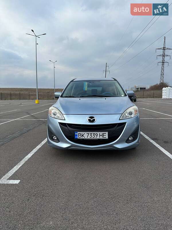 2011 mazda 5
