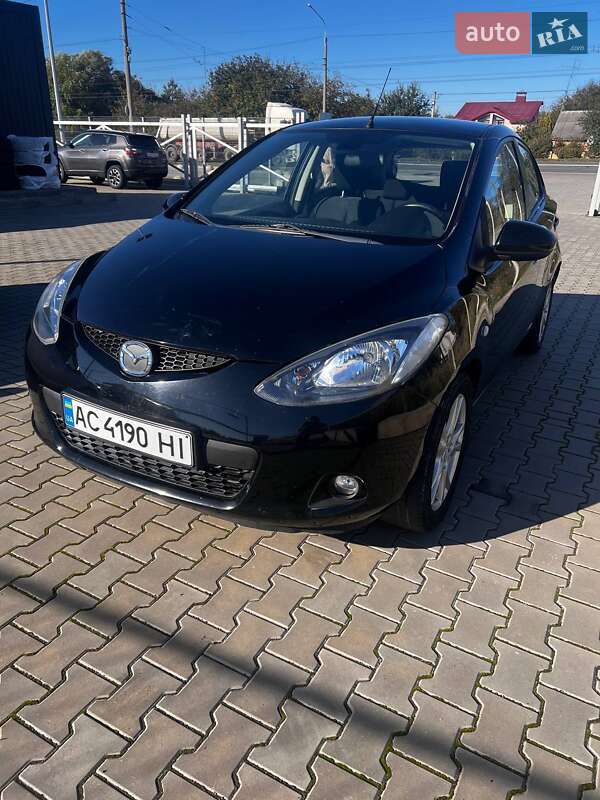 2008 mazda 2