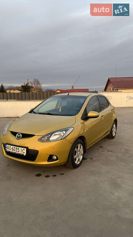 2008 mazda 2
