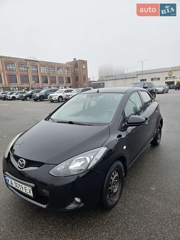 2008 mazda 2