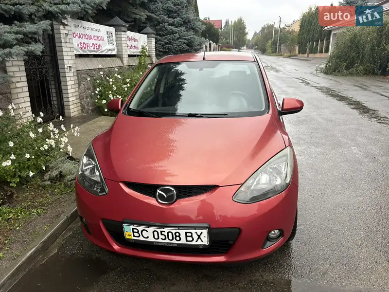 2008 mazda 2