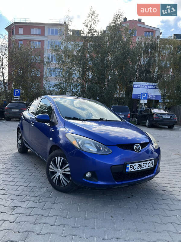 2009 mazda 2