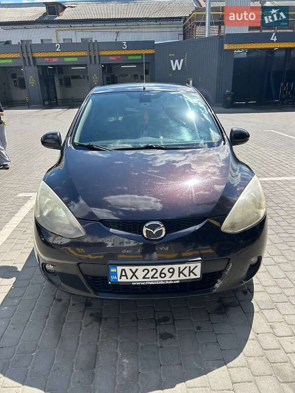 2008 mazda 2