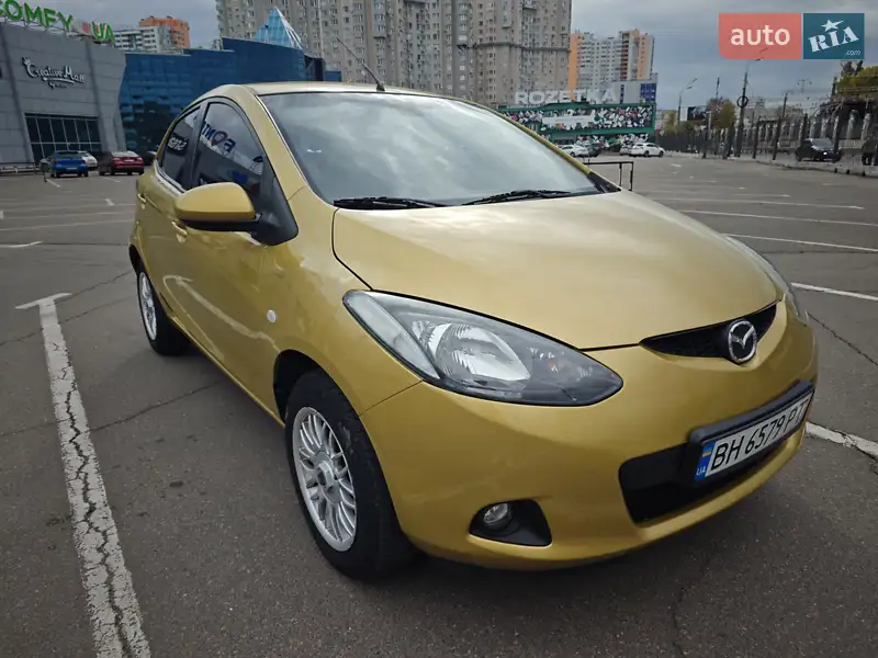 2008 mazda 2
