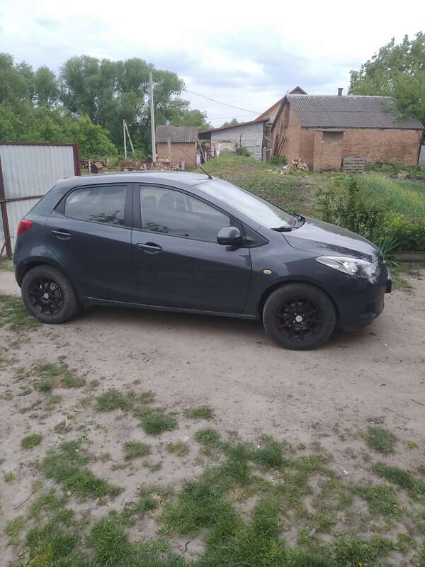 2007 mazda 2