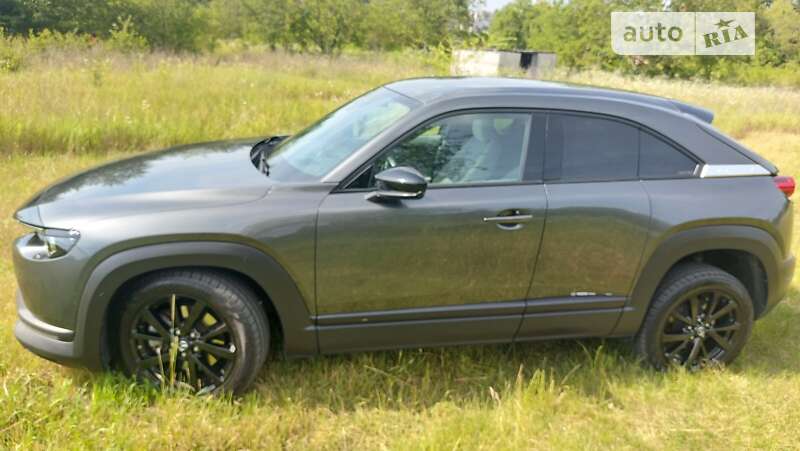 2020 mazda mx-30