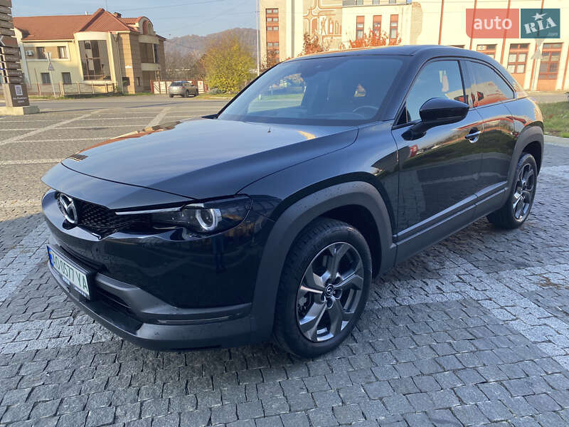 2020 mazda mx-30