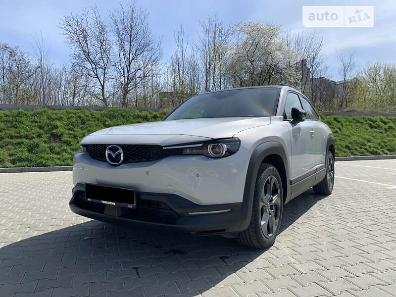 2020 mazda mx-30