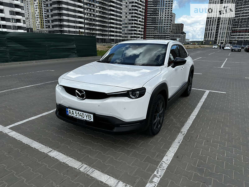 2020 mazda mx-30