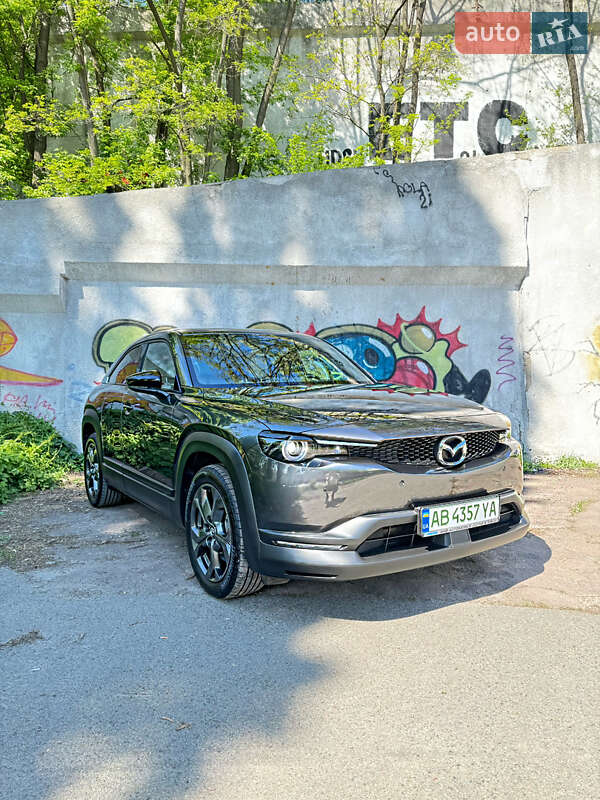 2021 mazda mx-30