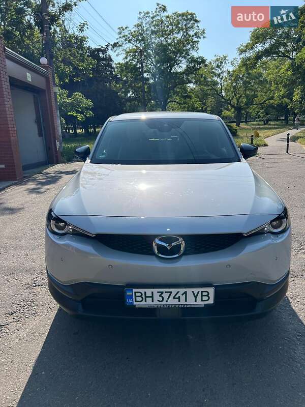 2021 mazda mx-30