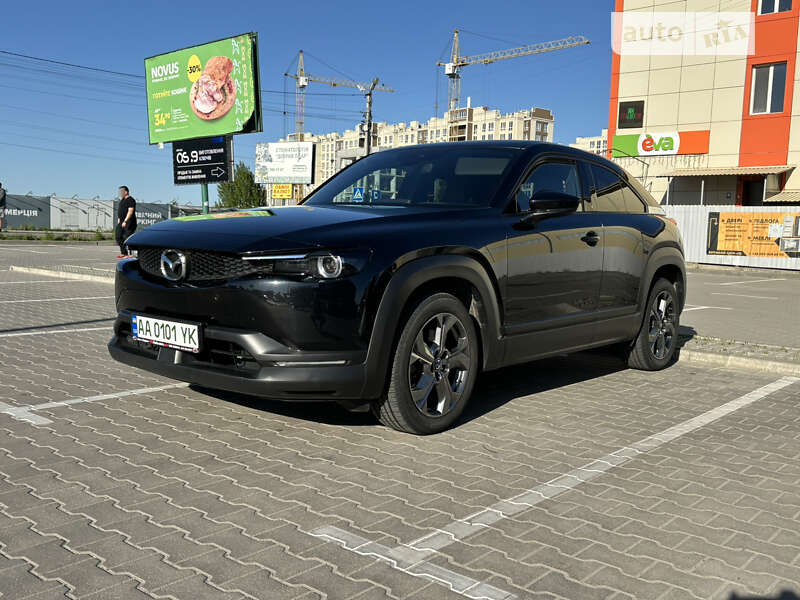 2021 mazda mx-30