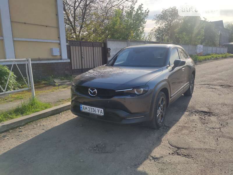2021 mazda mx-30