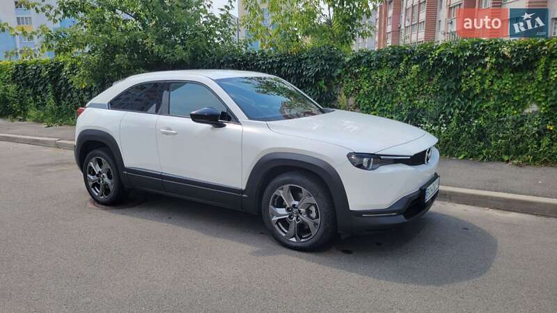 2021 mazda mx-30